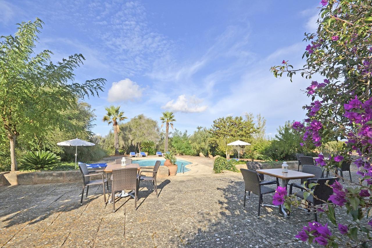 Son Granada Holiday home