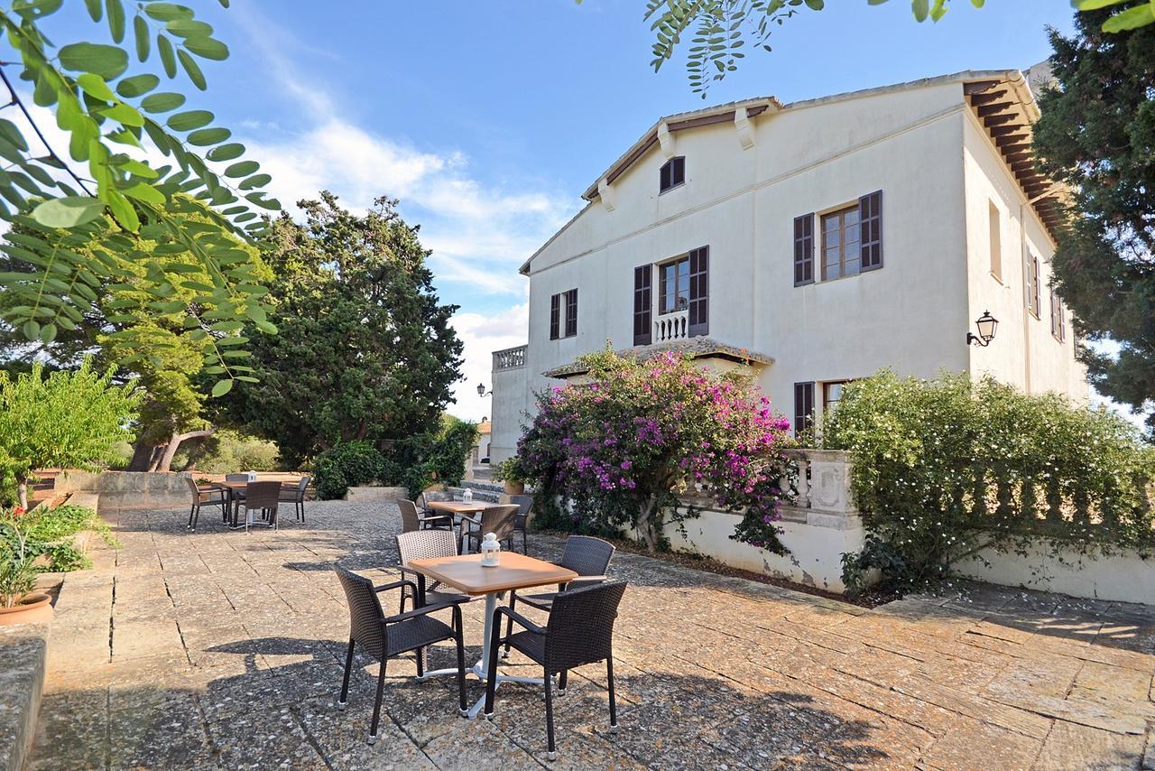 Son Granada Holiday home