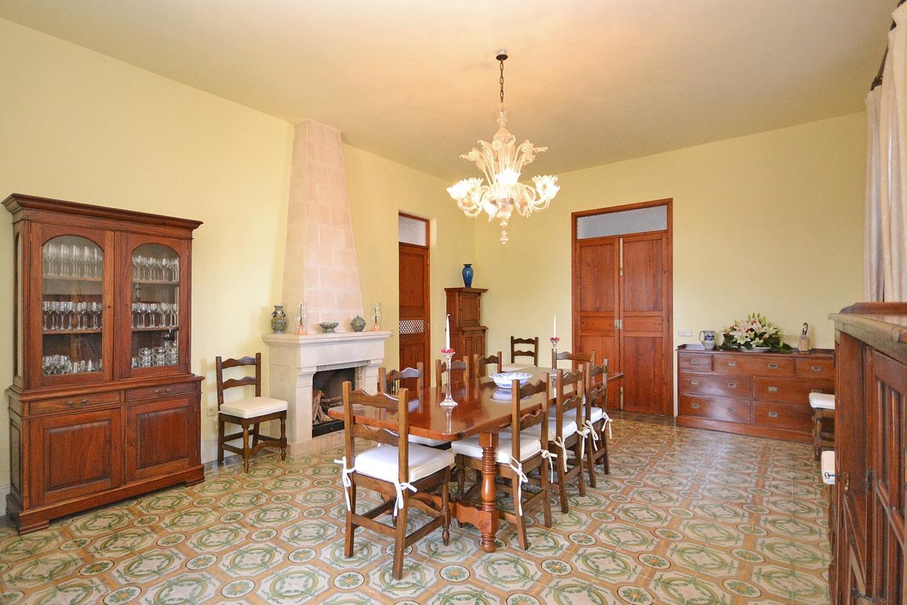 Son Granada Holiday home